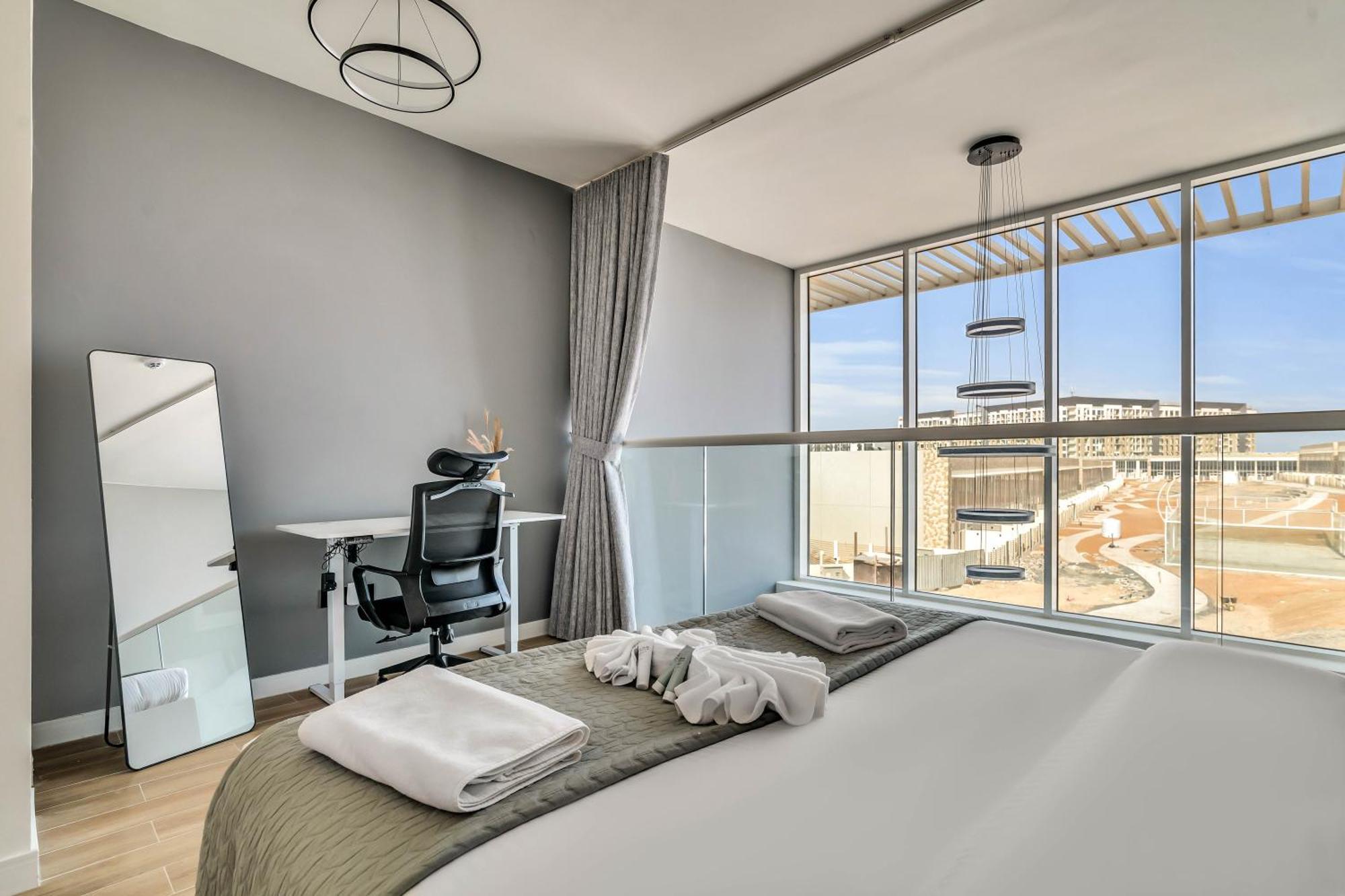 New! Amazing 2br Loft Townhouse In Dubailand Daire