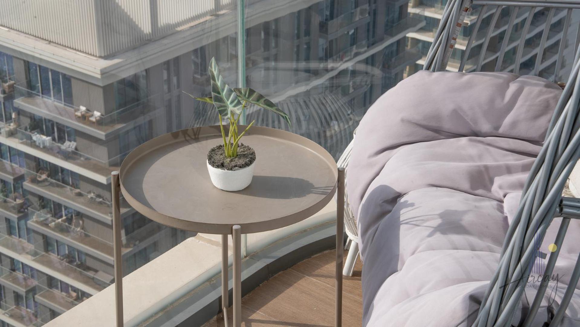Sky-high 1br Retreatmarina Vistaemaar Beachfront Dubai