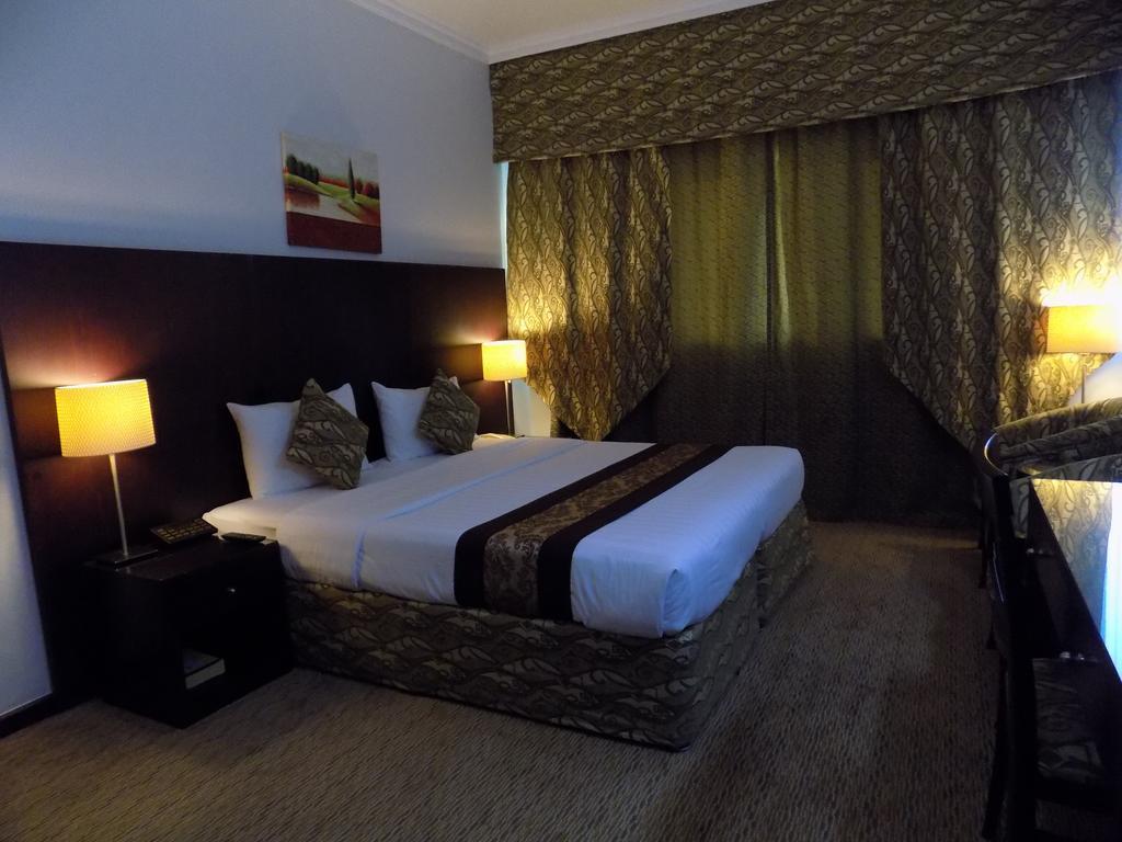 Hotel Dream Palace 3*