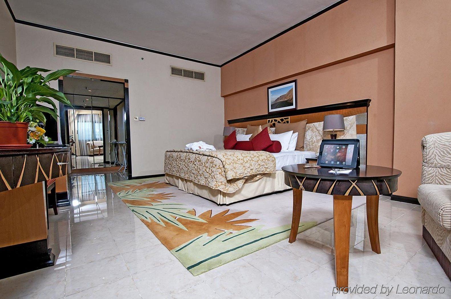 Al Jawhara Aparthotel 4*