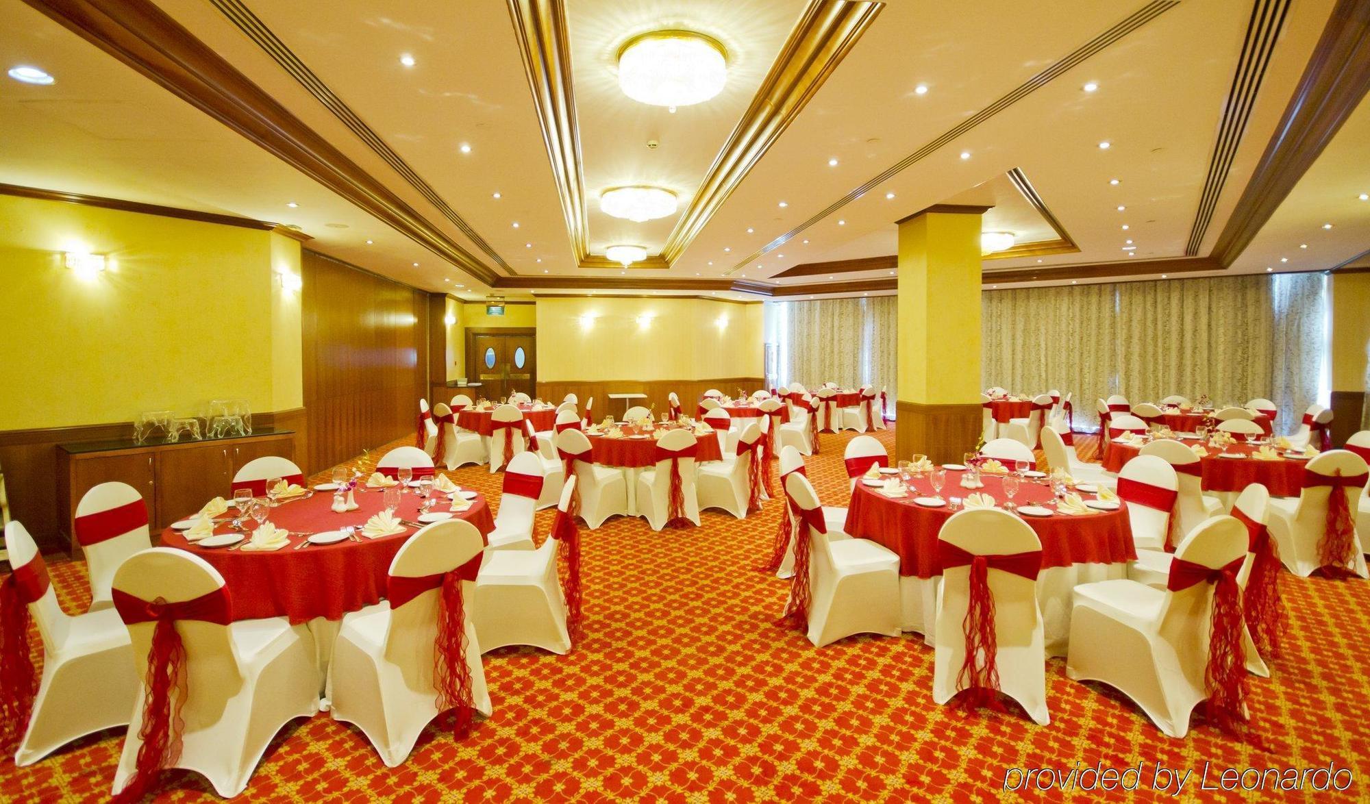 Al Bustan Centre &