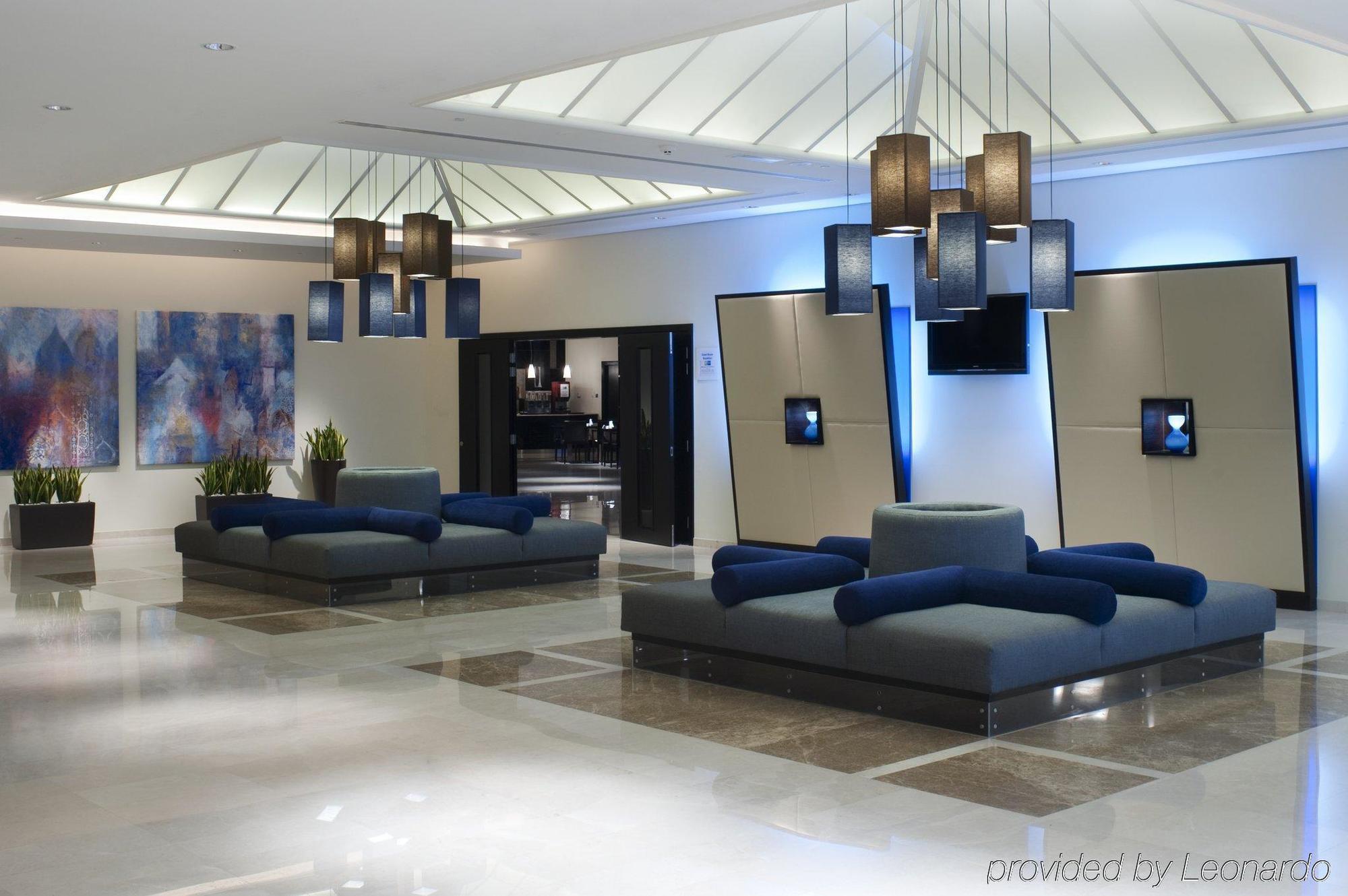 Hotel Express Airport By Ihg Dubai