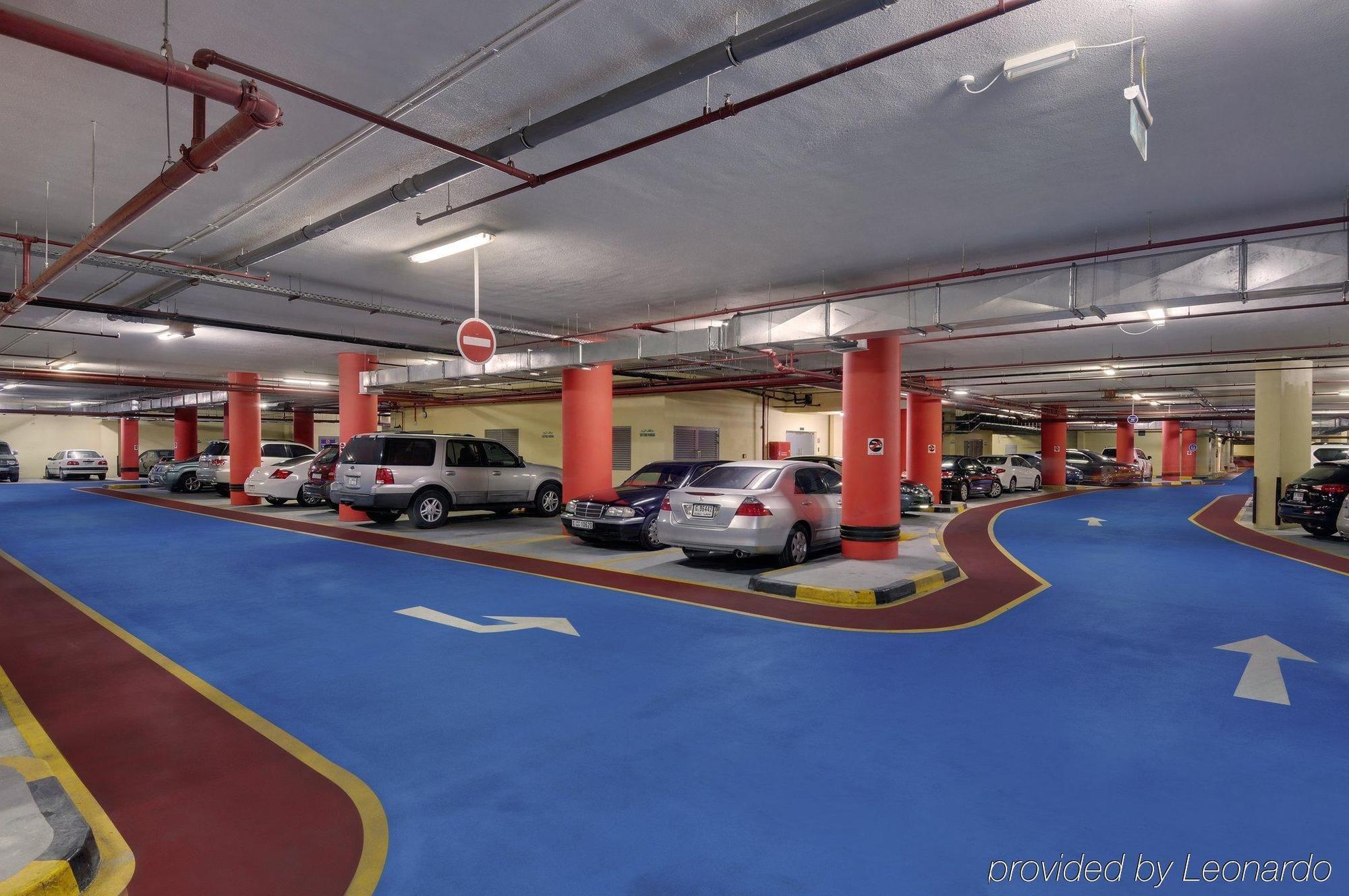 Lotus Grand Aparthotel 4*
