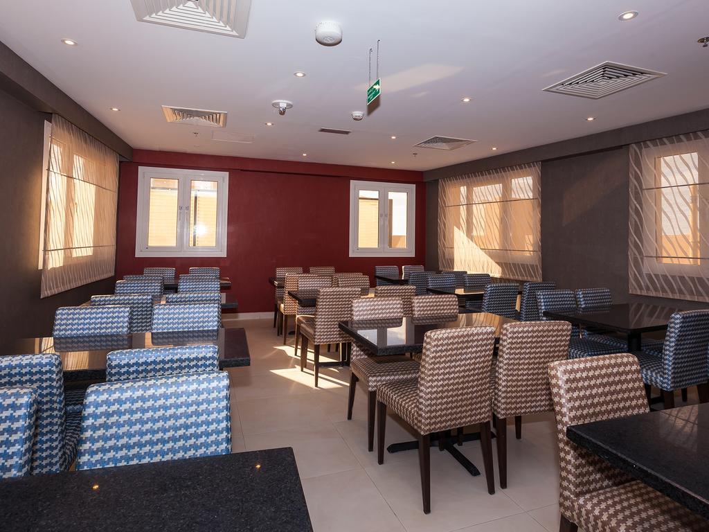 Florida Square Hotel