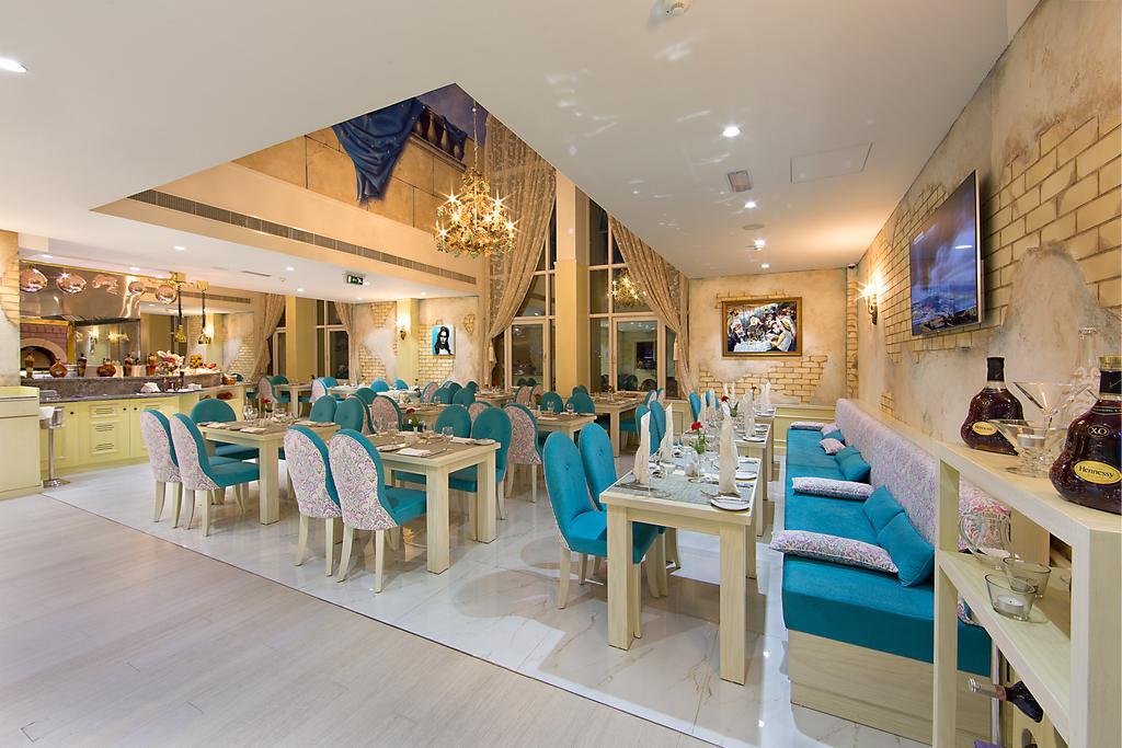 Otel Al Khaleej Plaza 4*