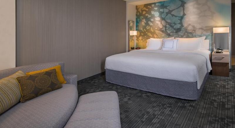 Rove Downtown Hotel Dubai