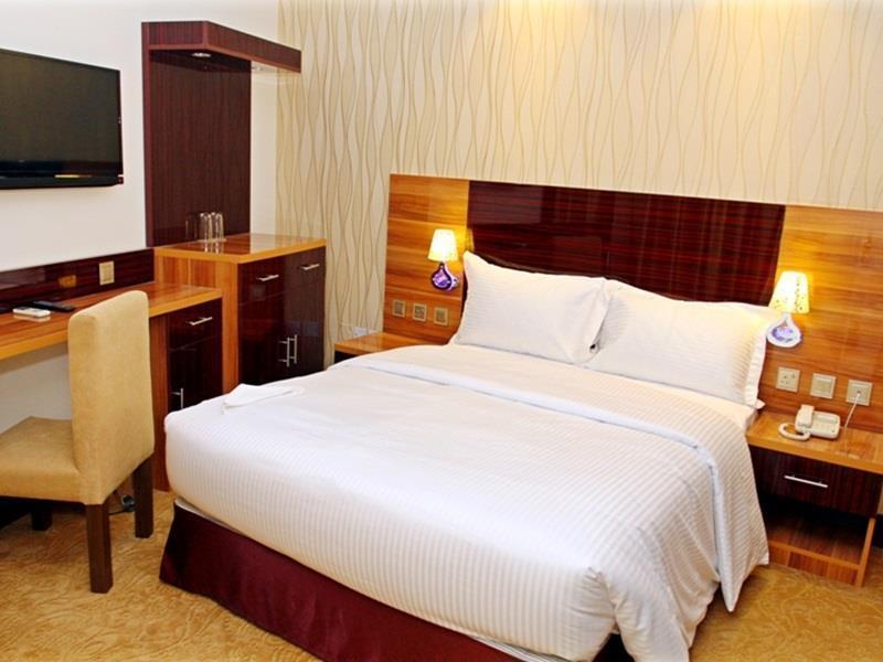 Fal Hotel L.L.C