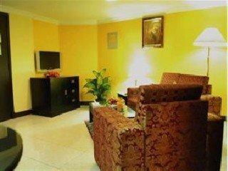 Deebaj Al Khabisi Plaza Aparthotel
