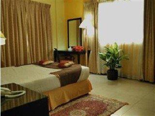 Deebaj Al Khabisi Plaza Aparthotel
