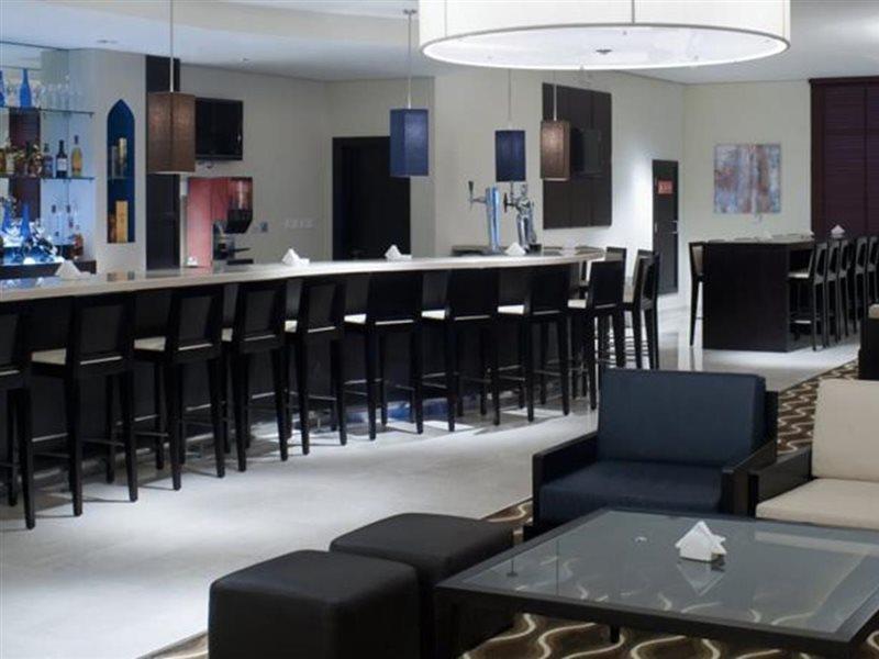 Express Airport By Ihg Hotel Dubai