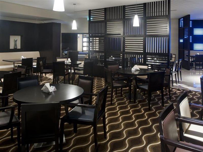 Express Airport By Ihg 3* Dubai