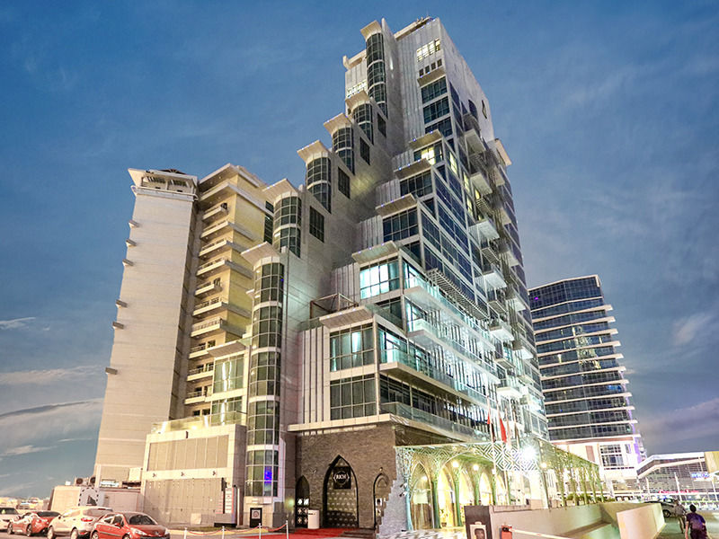 Boutique 7 And 4* Dubai