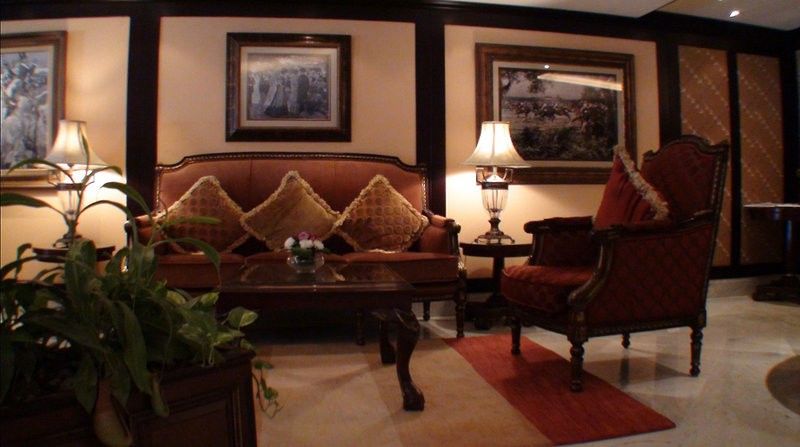 Ascot Hotel 4*