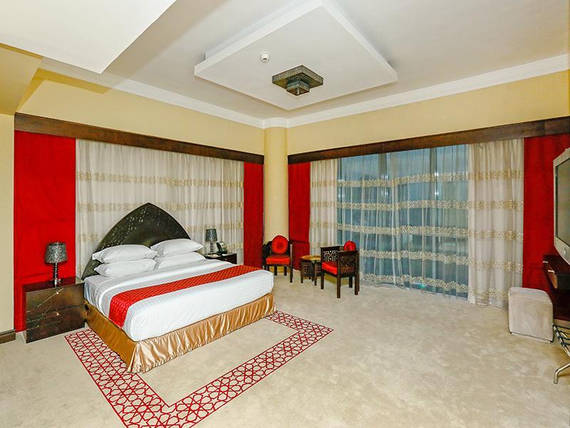 Boutique 7 And 4* Dubai