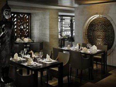 Radisson Royal Hotel Dubai