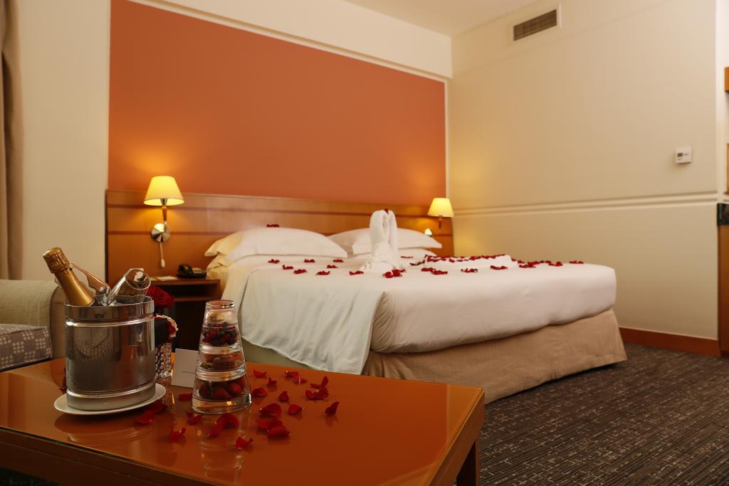 Hotel J5 - Port Saeed Dubai