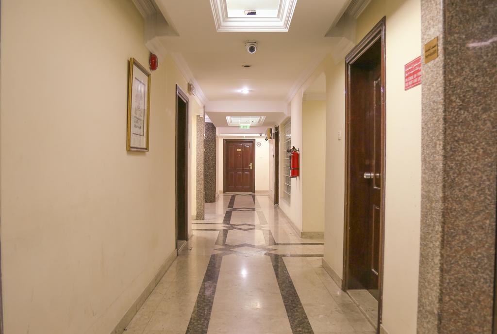 Al Muraqabat Plaza