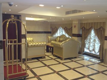 Hotel Saffron 2*