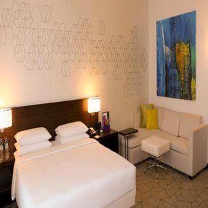 Hotel Hyatt Place Baniyas Square 4*