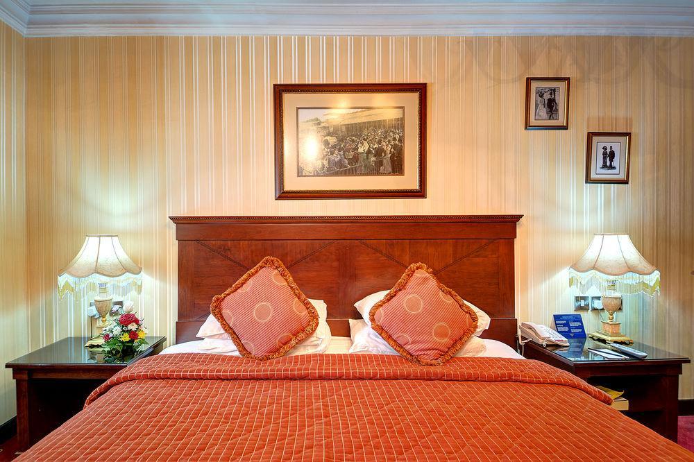 Hotel Ascot 4*
