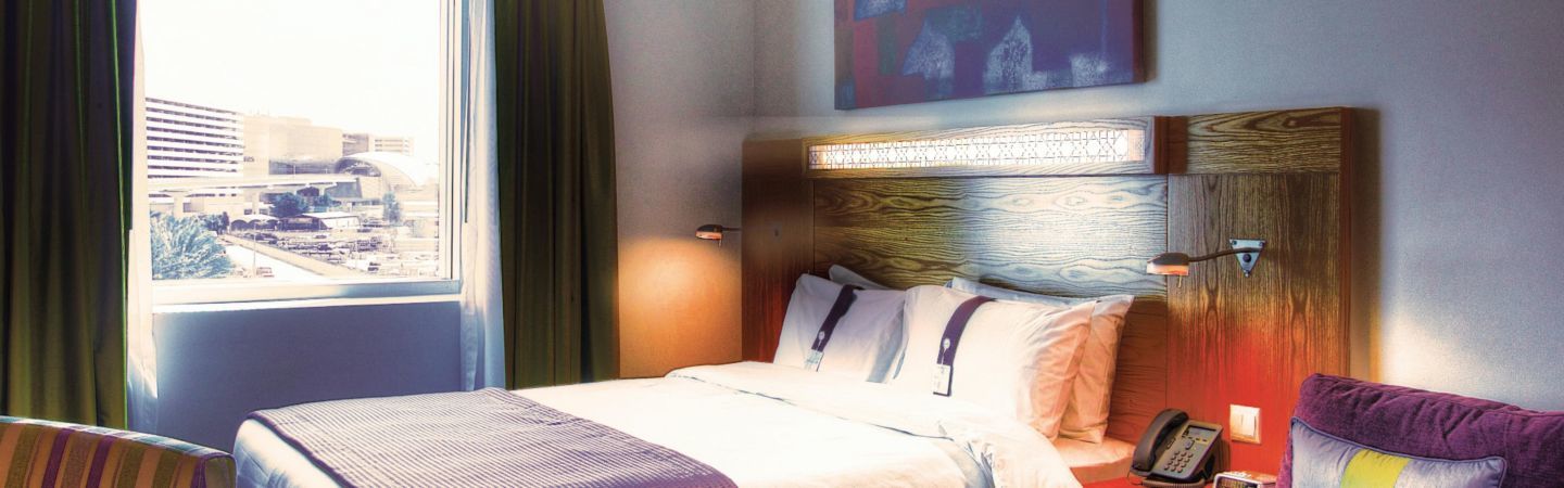 Hotel Express Airport By Ihg