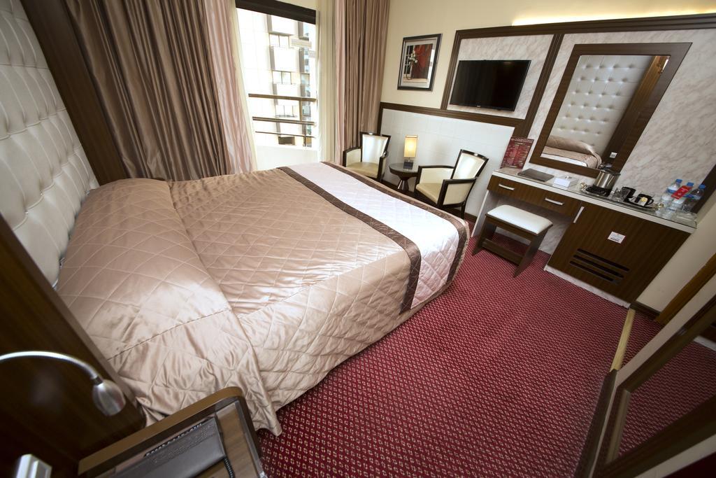 Al Khaleej Grand Otel Dubai