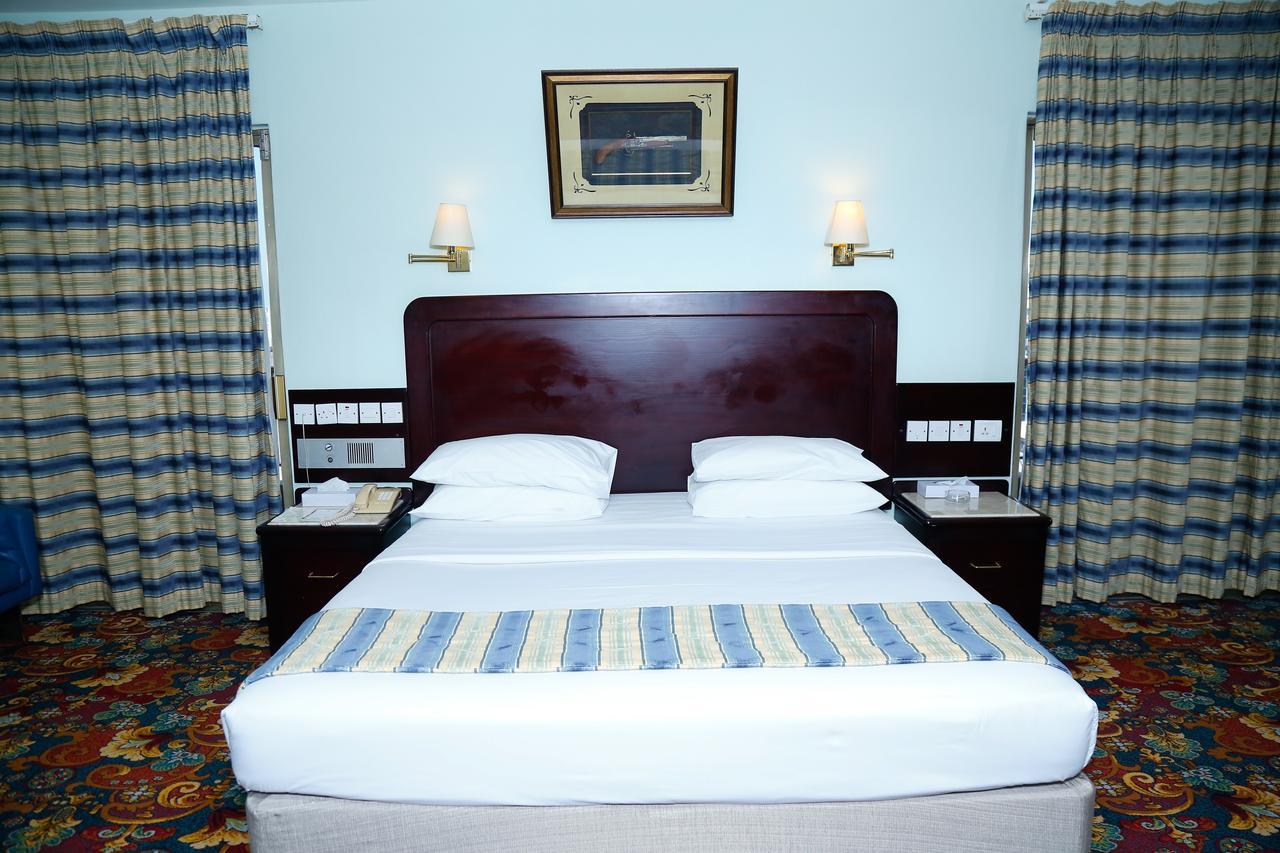 Otel Ambassador 3*