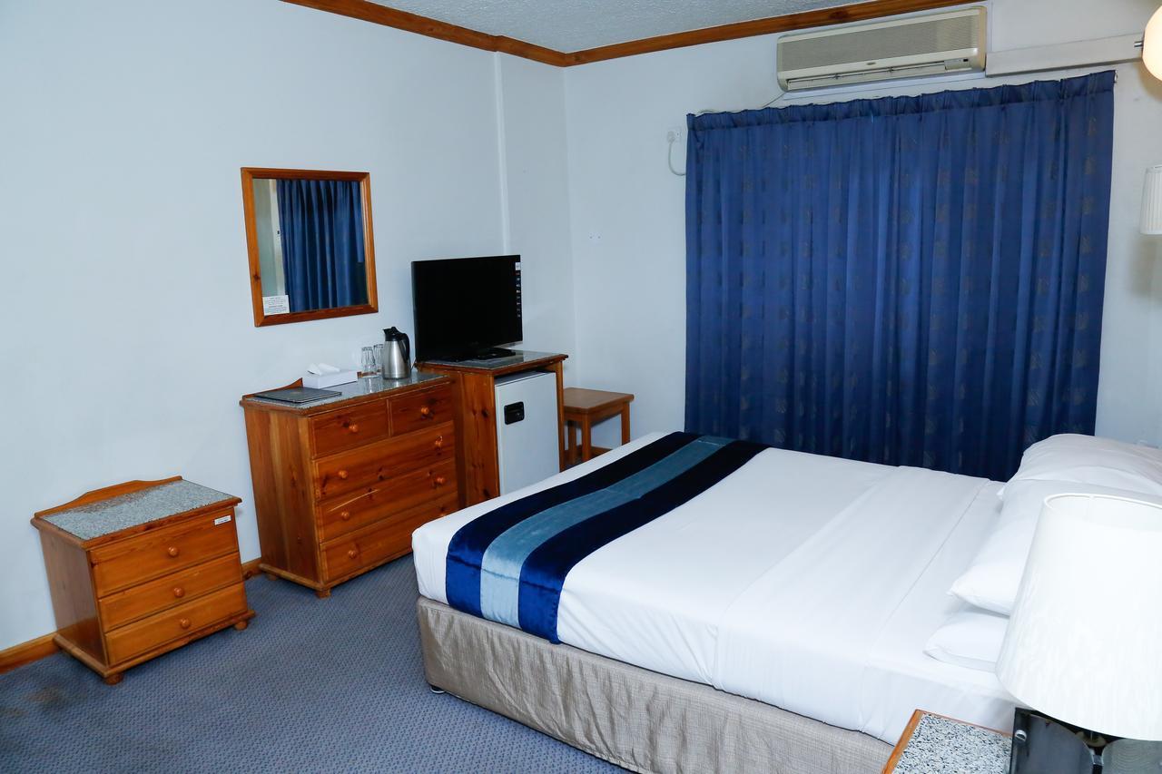 Ambassador Otel Dubai