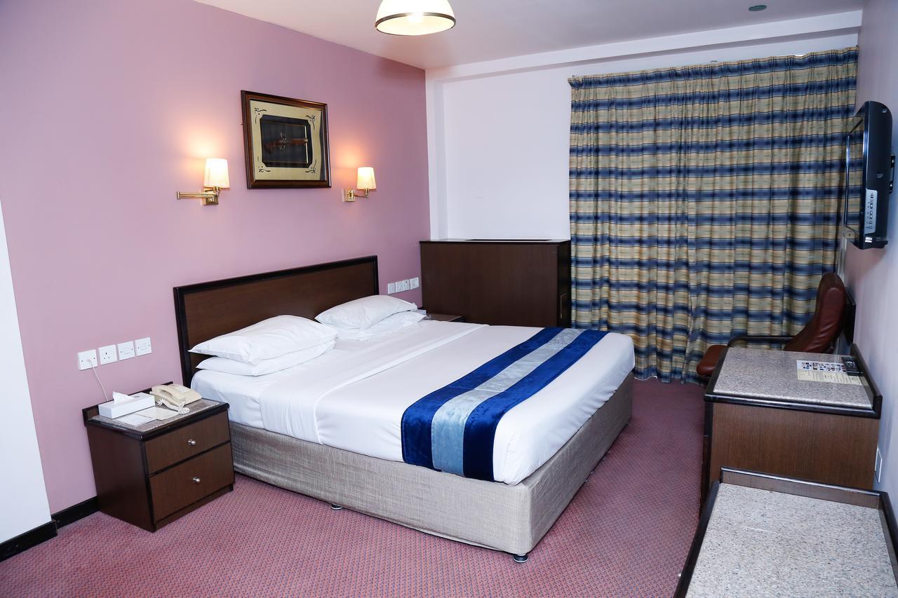 Ambassador Otel