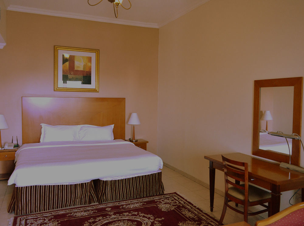 Aparthotel Icon 4*