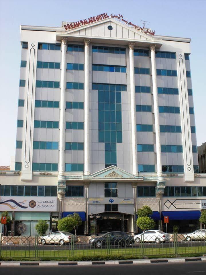 Hotel Dream Palace