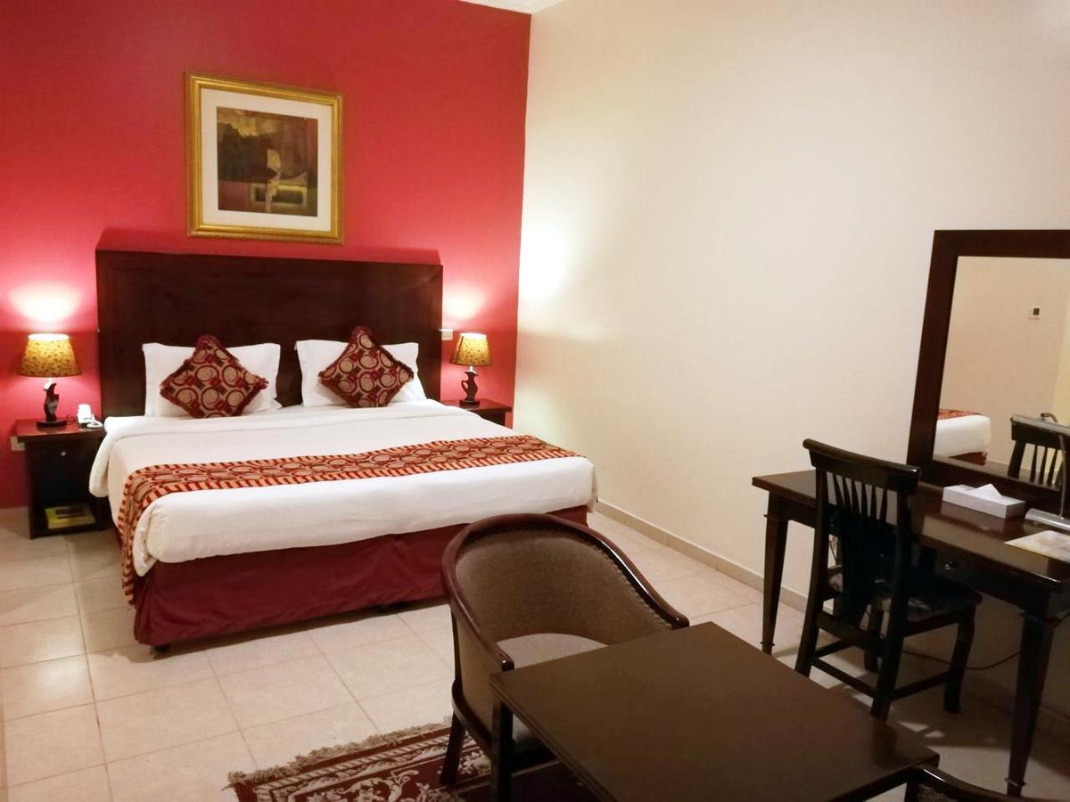 Aparthotel Icon