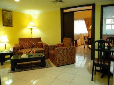 Deebaj Al Khabisi Plaza 3* Dubai