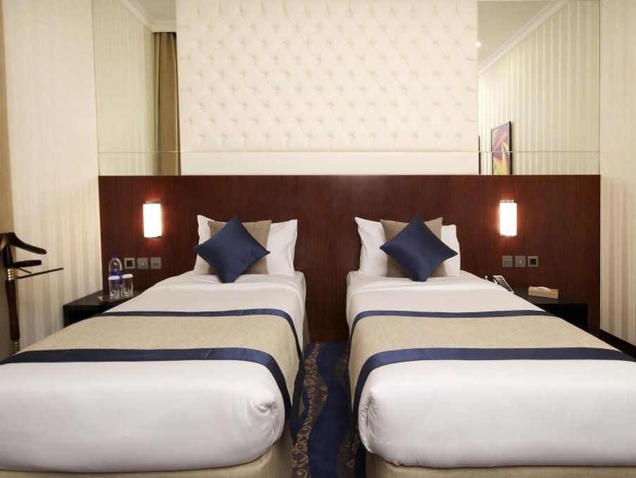Raviz Center Point Otel