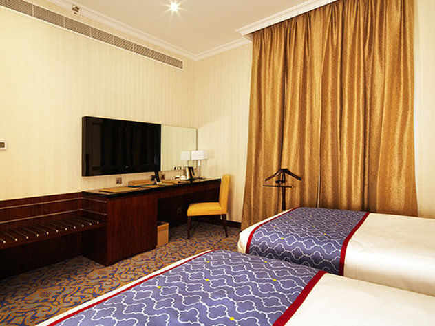 Raviz Center Point Otel Dubai