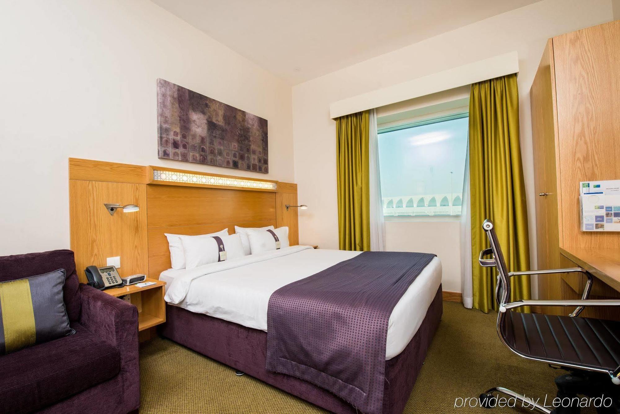 Express Airport By Ihg 3* Dubai