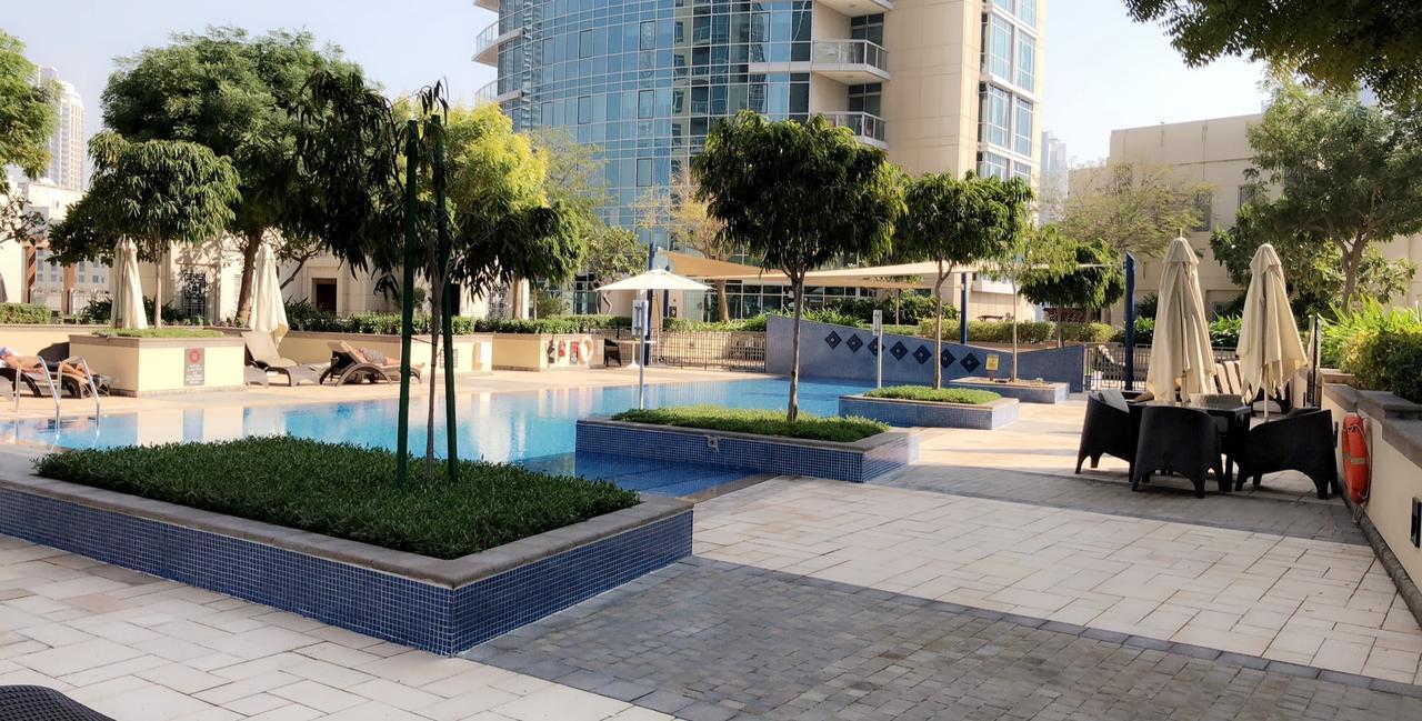 Apartment Downtown Dubai, Burj Khalifa Area, Near Mall, Full Downtown Views, Burj Residences 7, 2 Bedroom Small House *