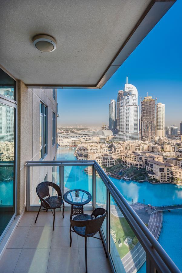 One Bedroom Fountain & Old Town View By * Dubai