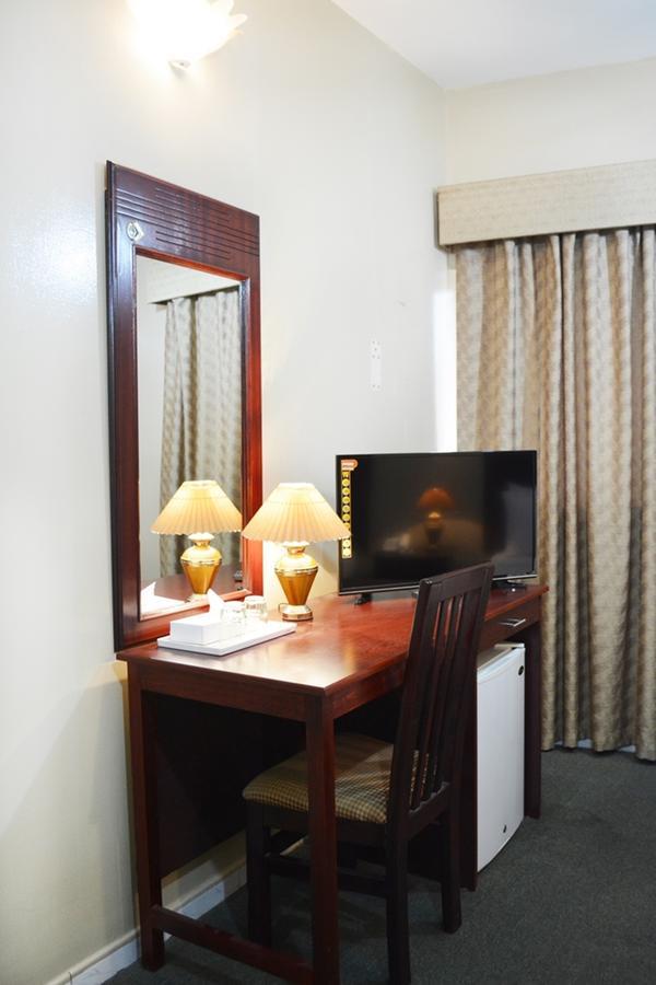Hotel Galaxy Plaza *