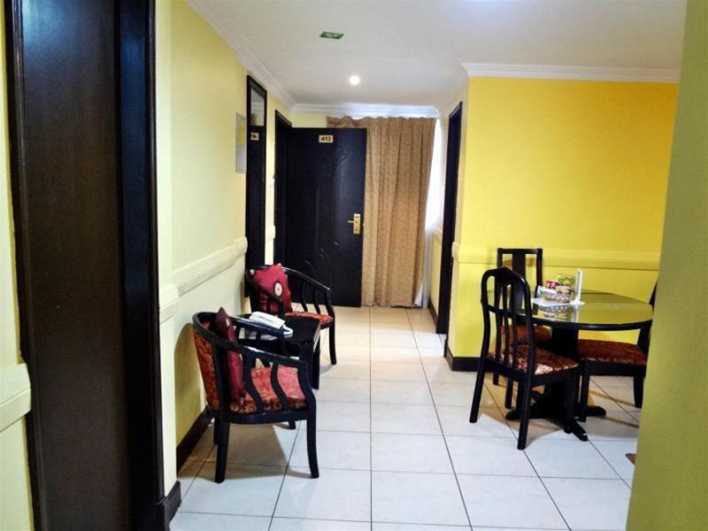 Aparthotel Deebaj Al Khabisi Plaza 3*