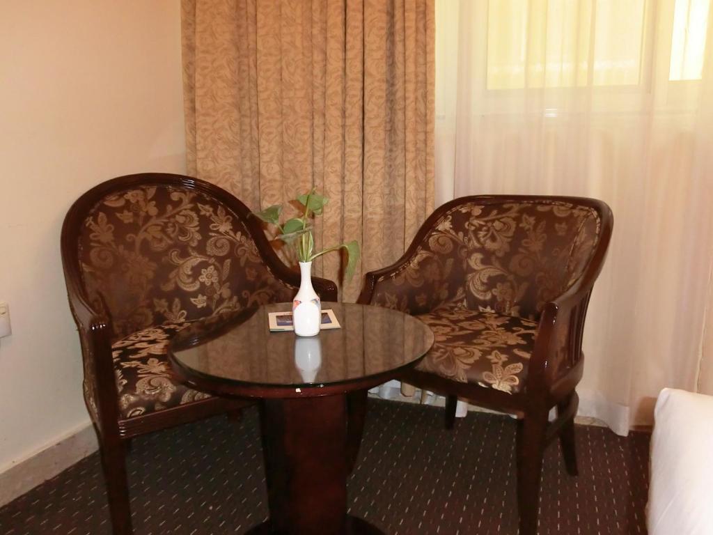 Aparthotel Al Muraqabat Plaza Dubai