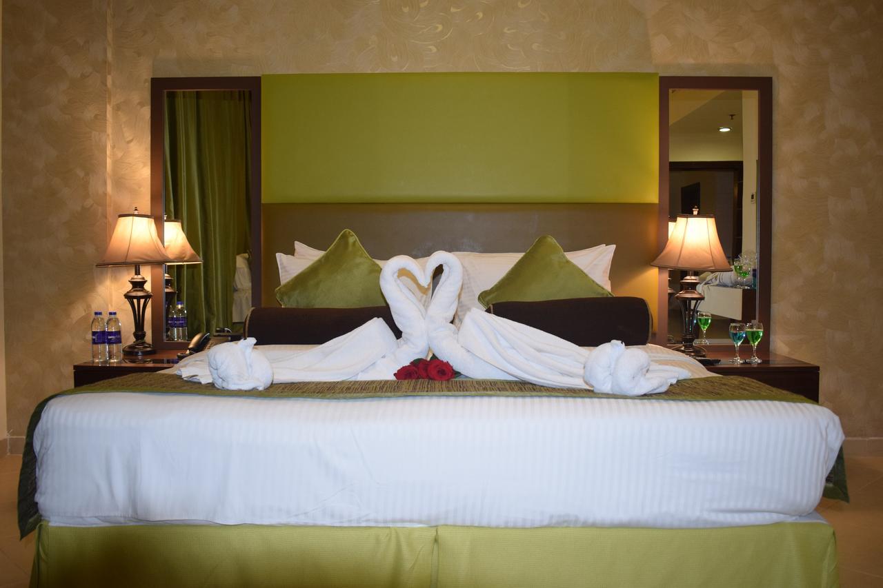 Al Waleed Palace Al Barsha Aparthotel Dubai