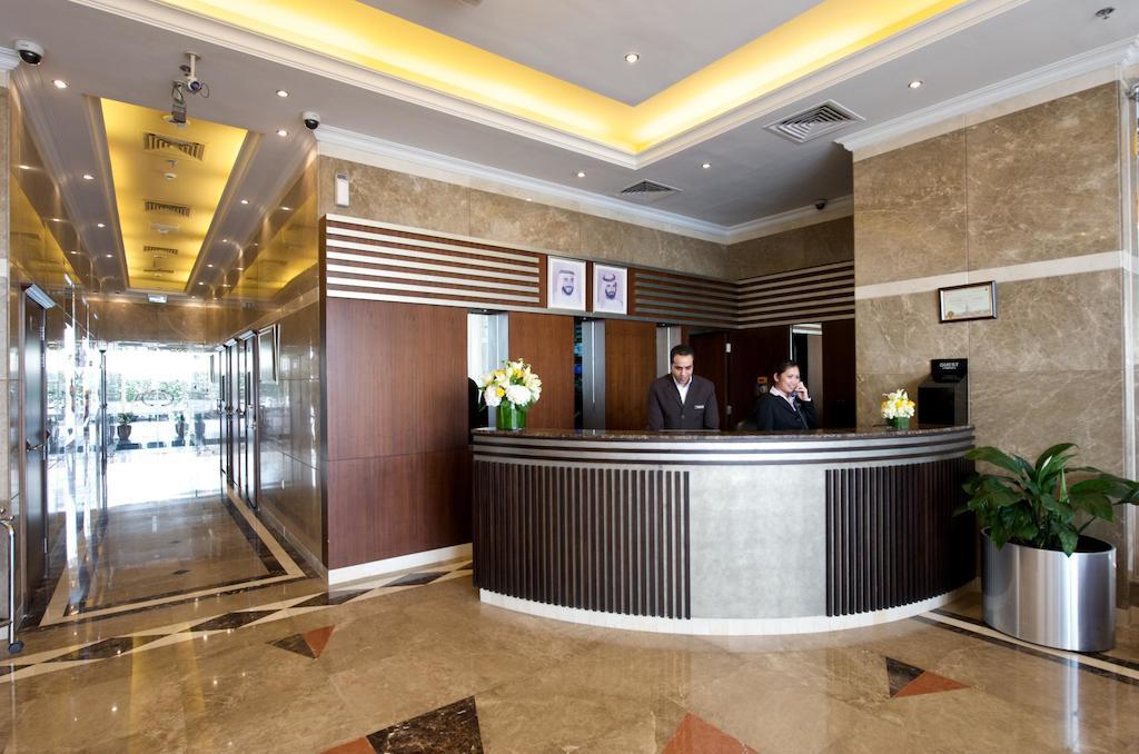 Aparthotel Time Crystal Dubai