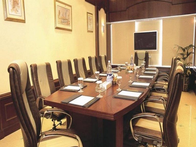 Emirates Concorde & Otel 4*