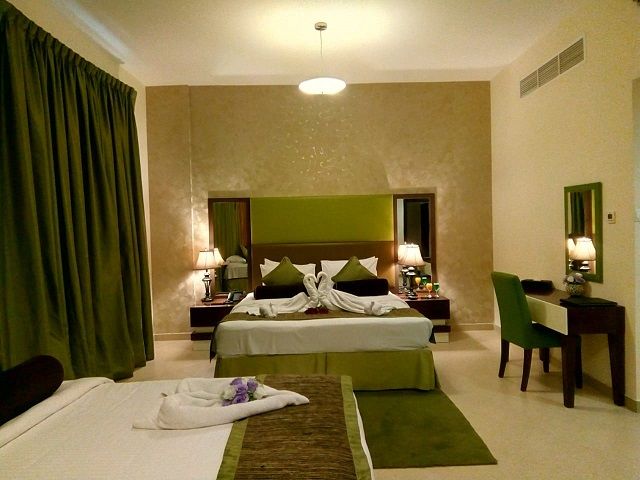 Al Waleed Palace Al Barsha