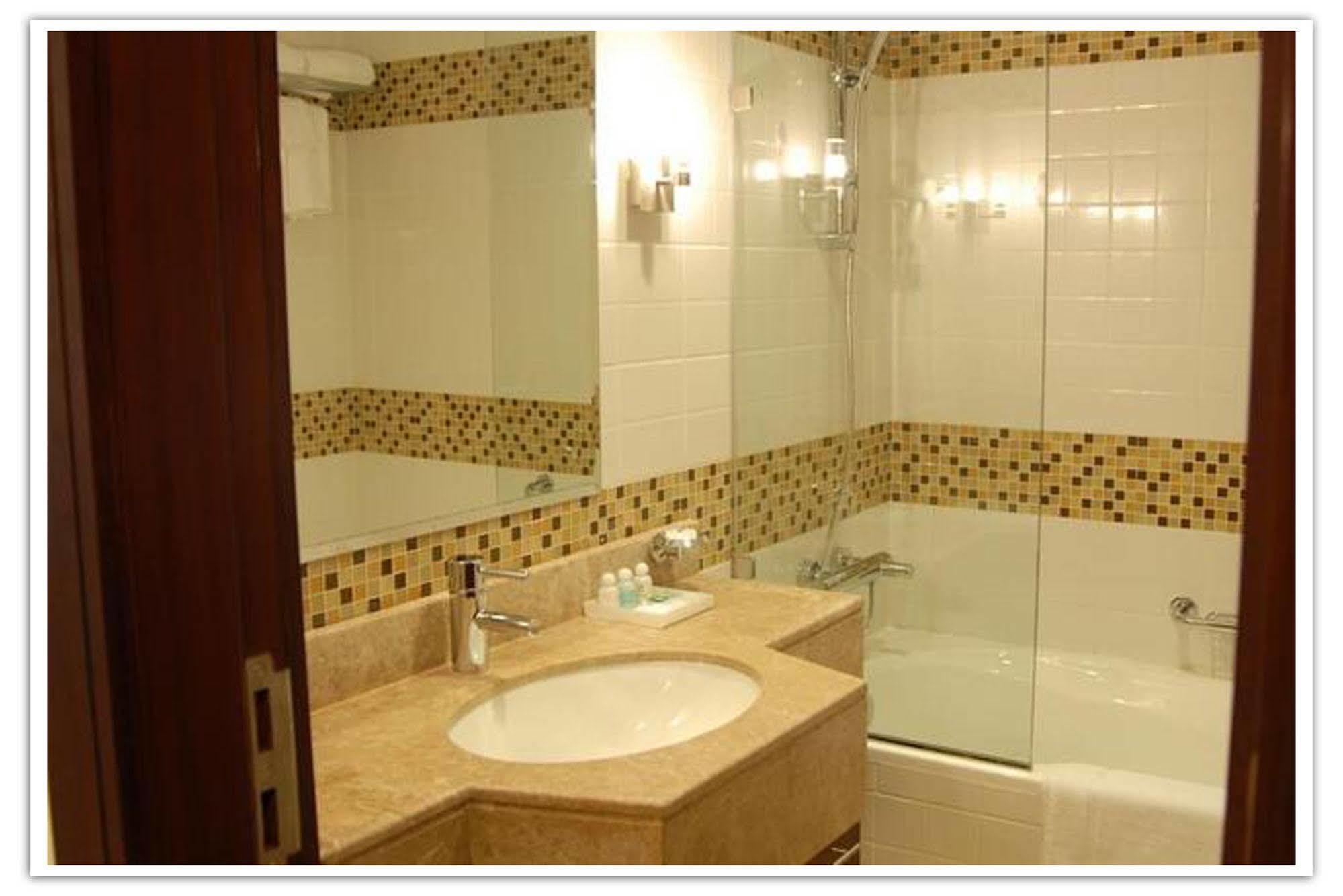 Desert Rose Aparthotel 3*