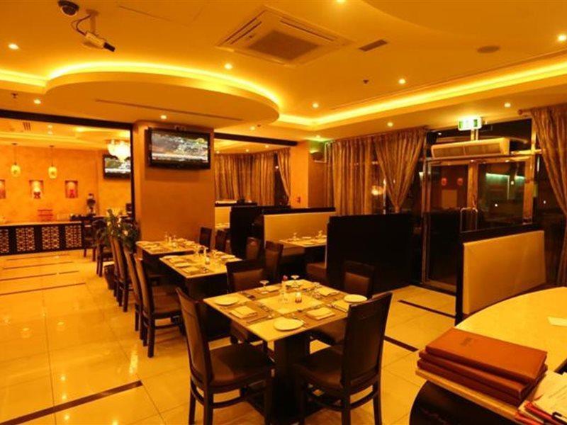 Dunes Oud Metha, Bur Dubai