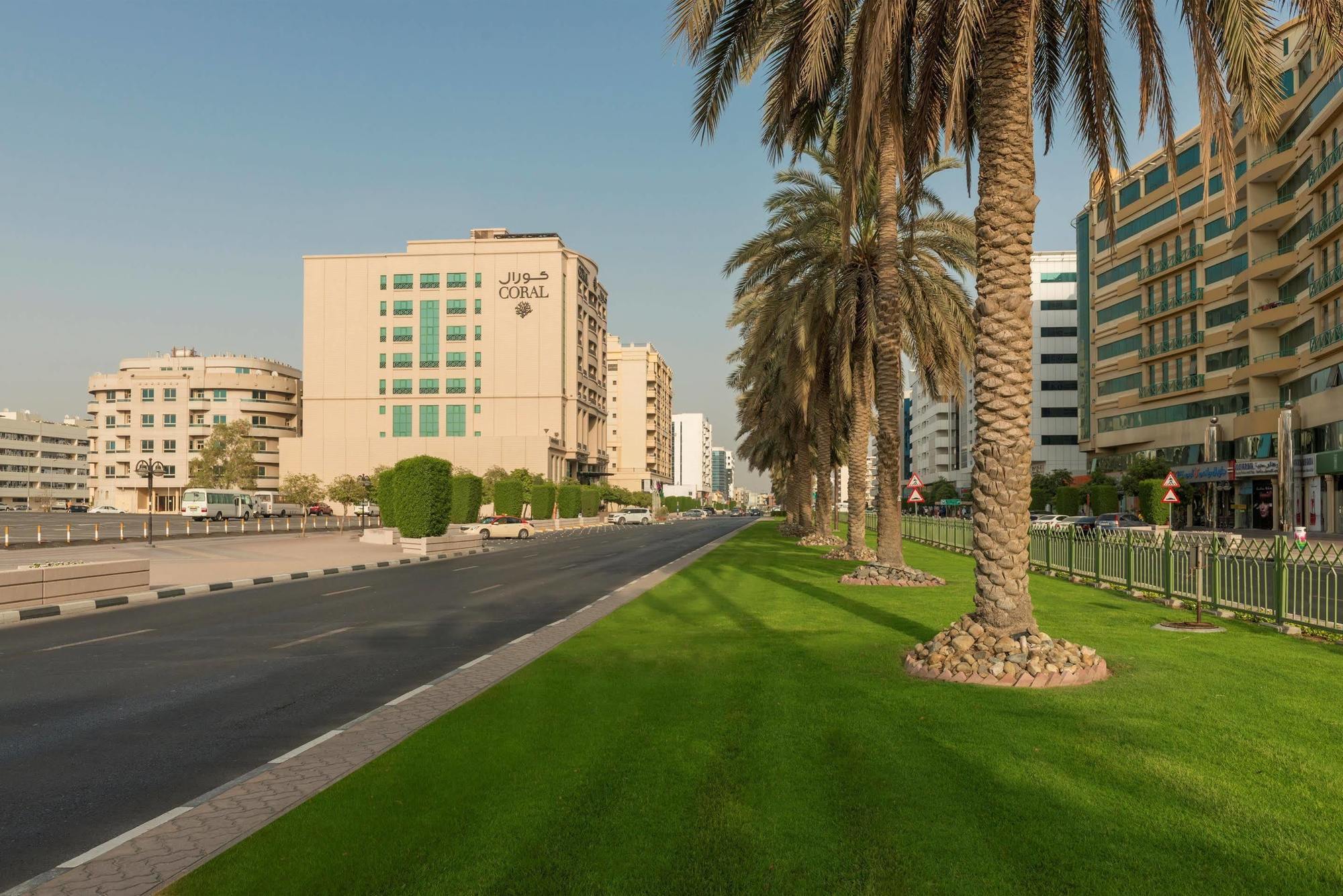 Coral Deira Otel 4*