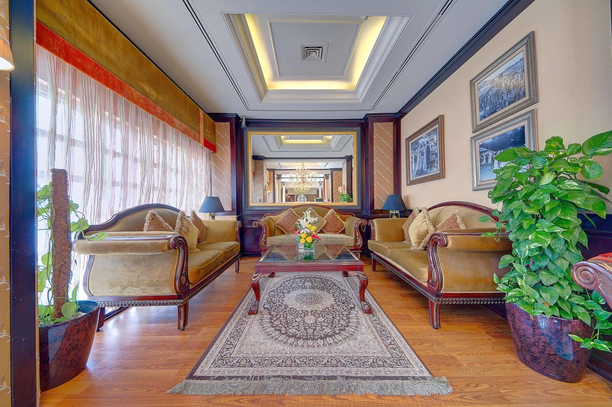 Hotel Ascot 4*