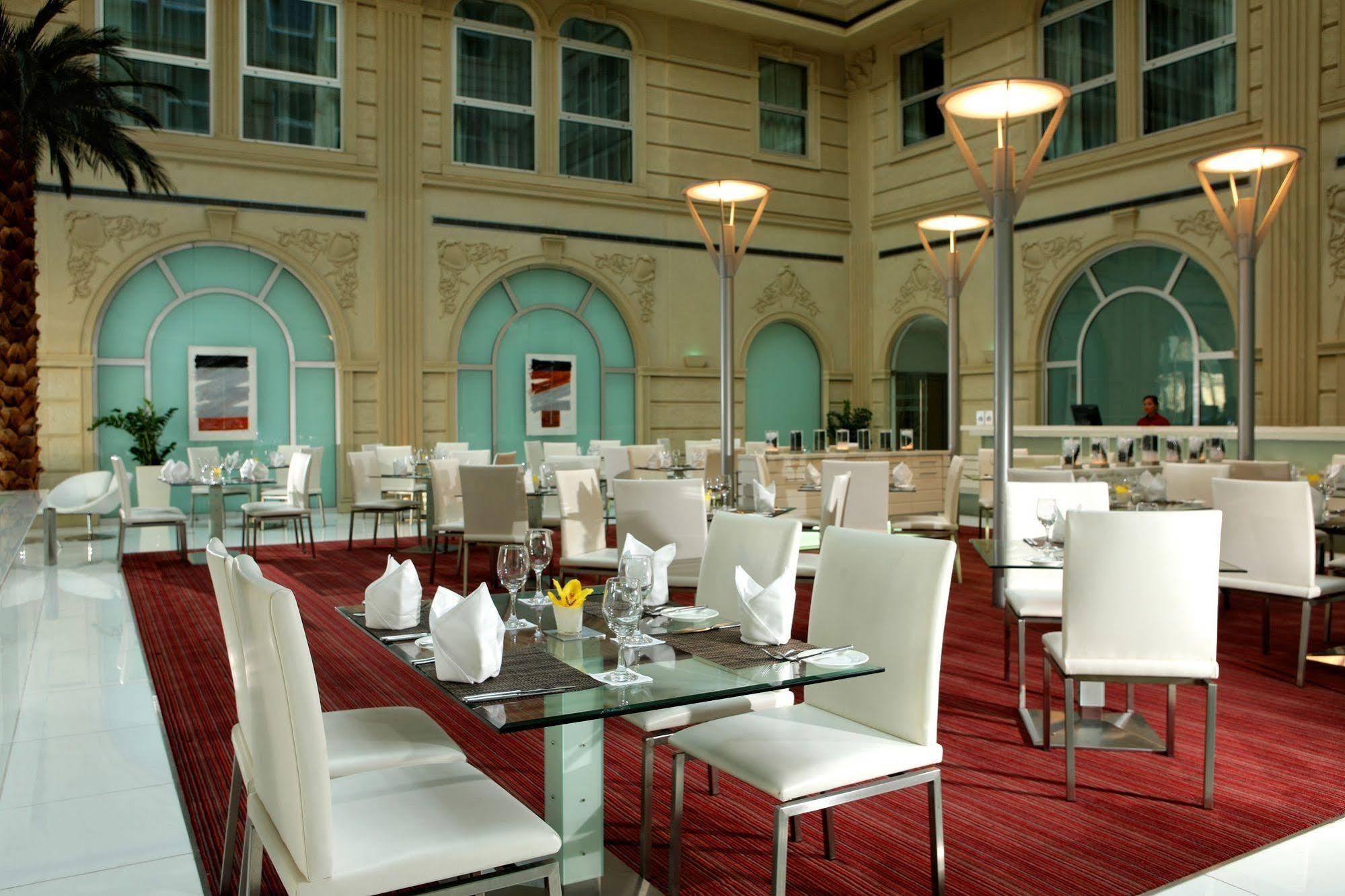 Aparthotel Rotana